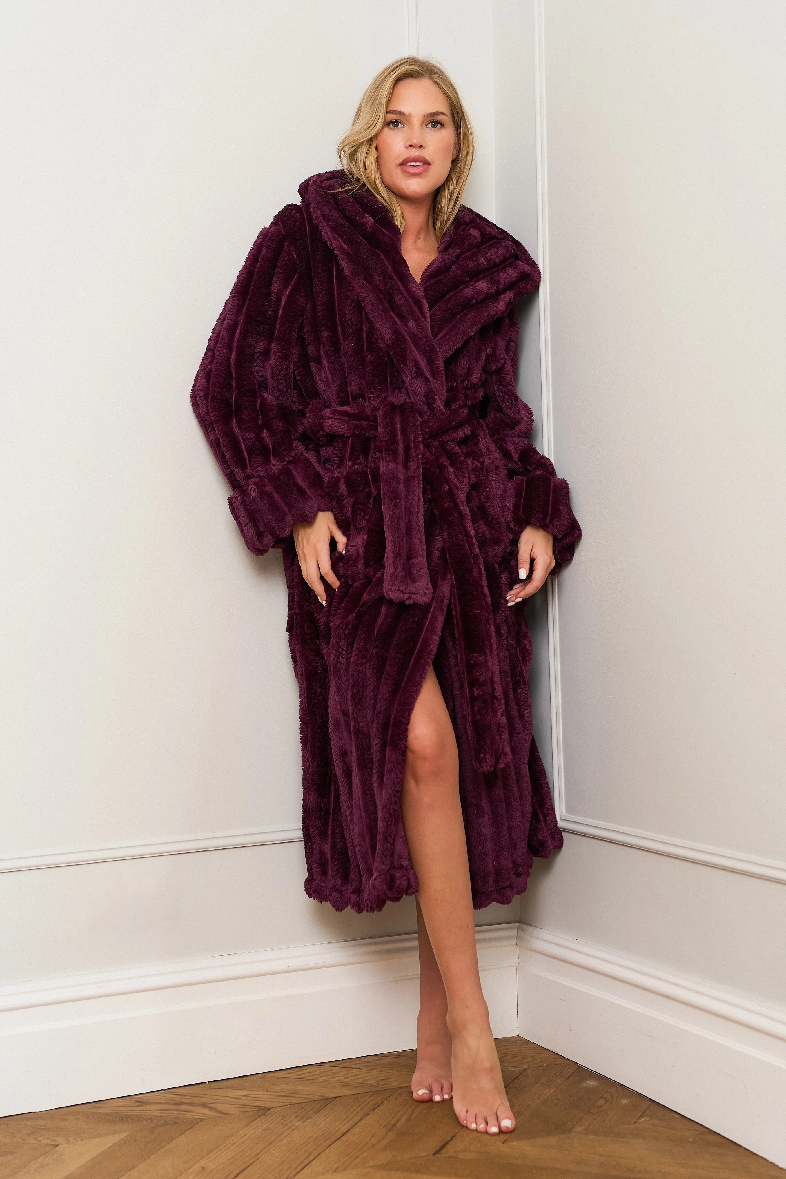 Burgundy Ribbed Dressing Gown - Image 4