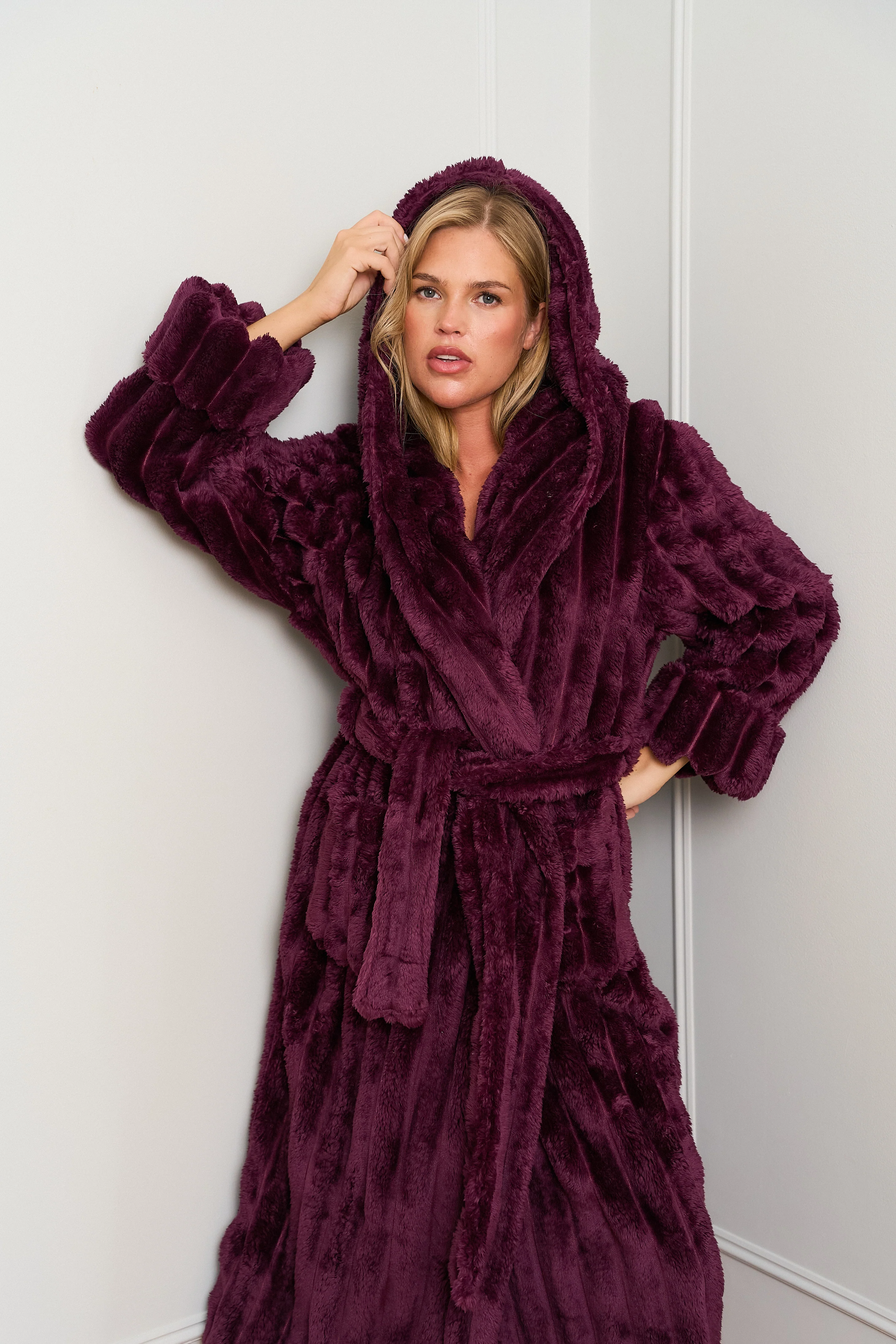 Burgundy Ribbed Dressing Gown - Image 8