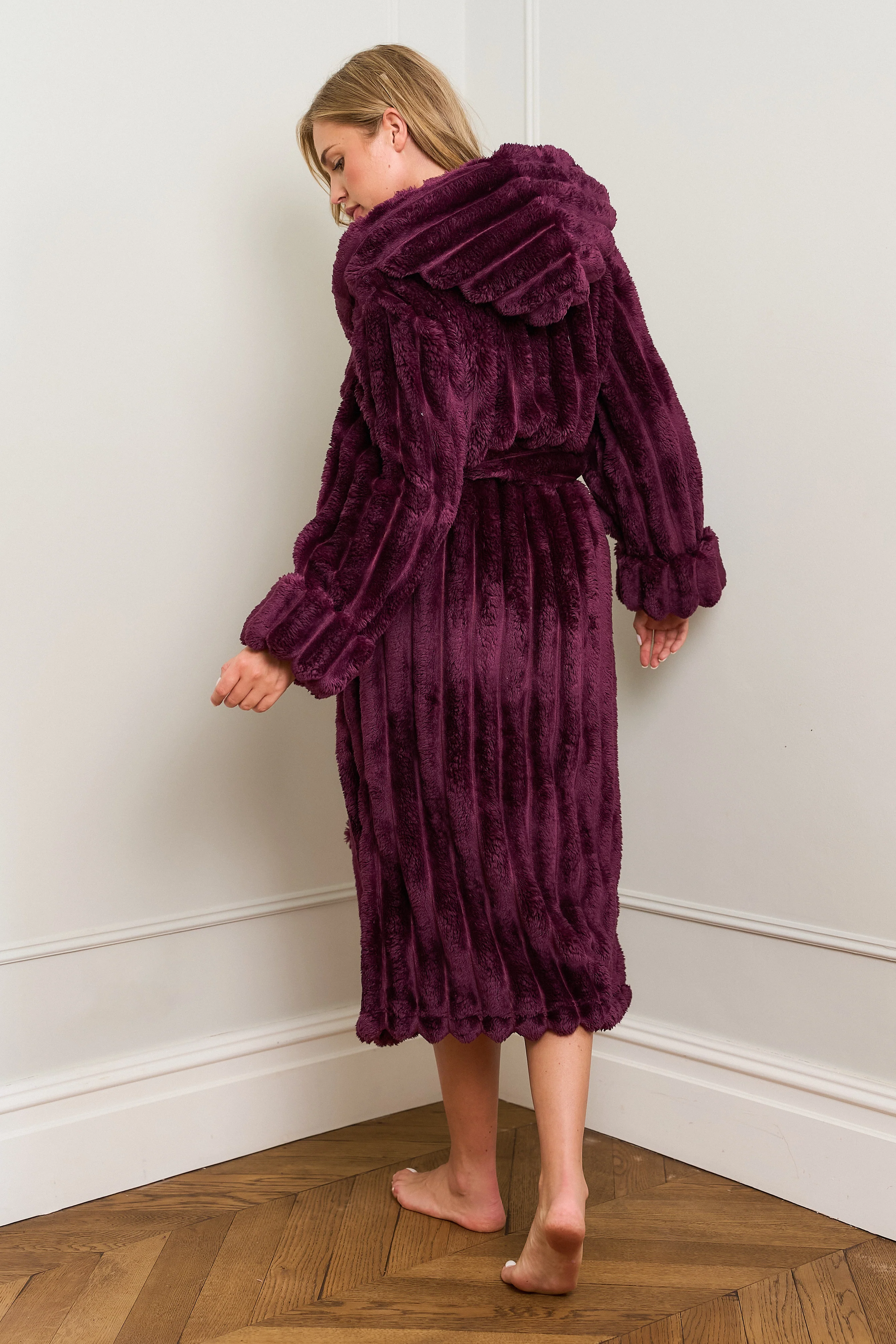 Burgundy Ribbed Dressing Gown - Image 9