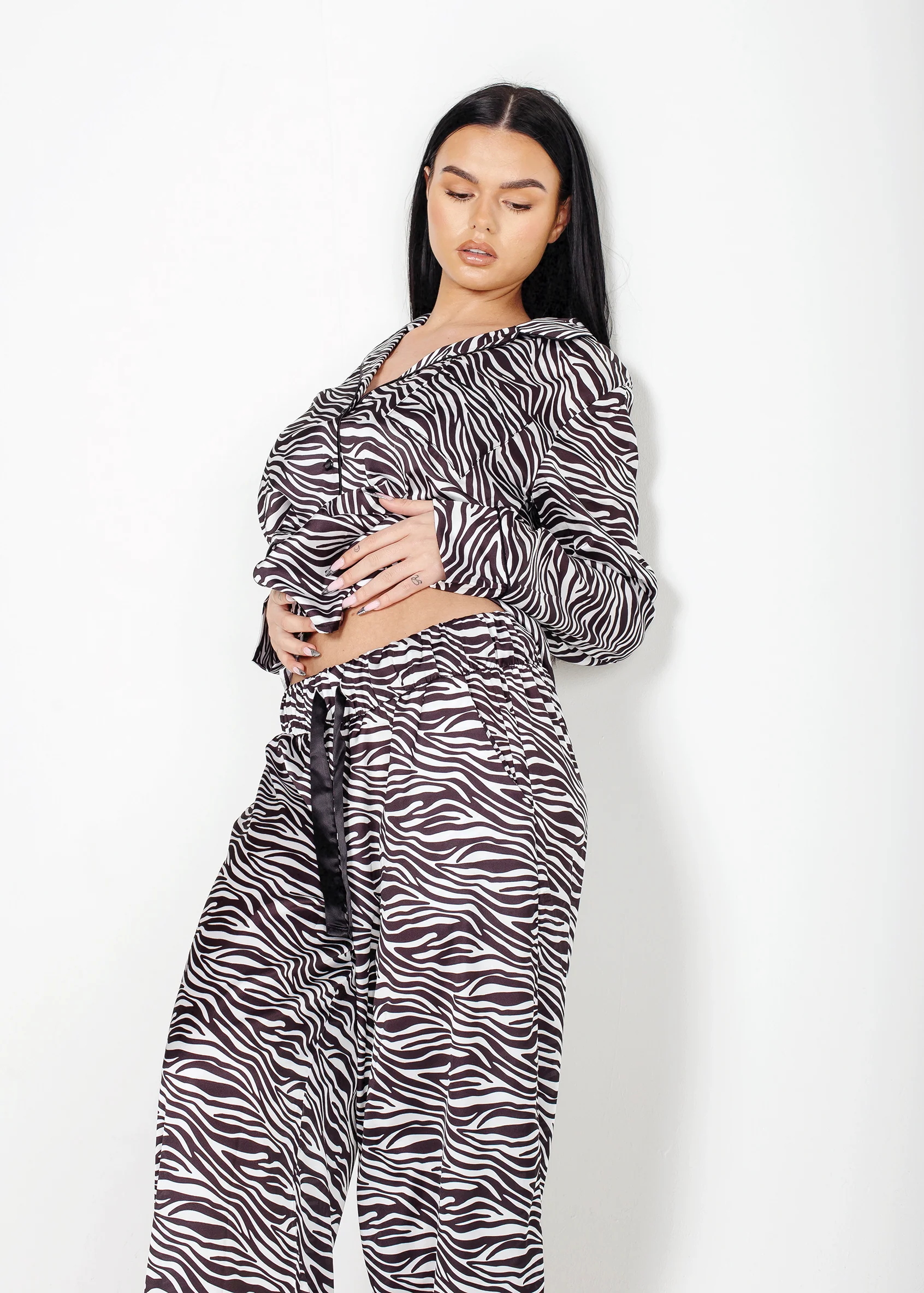 Monochrome Satin Pyjama Set - Image 7